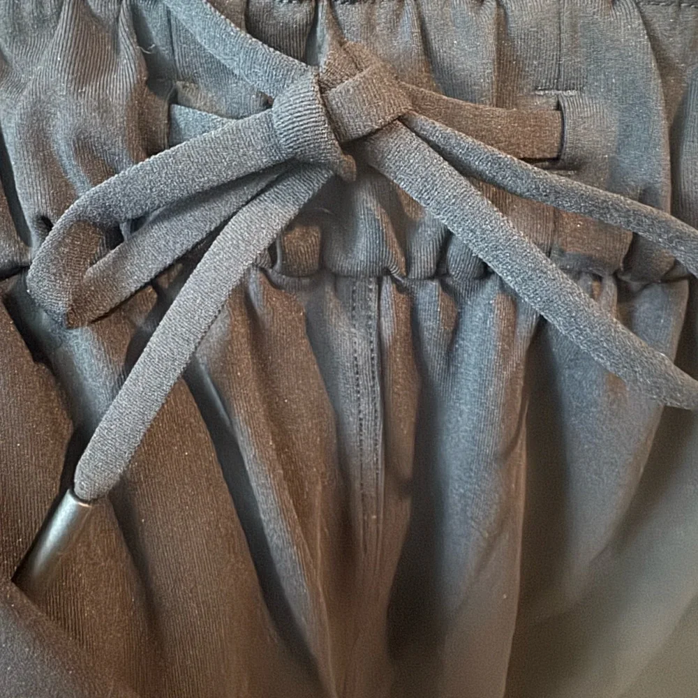 lululemon athletica lightweight black